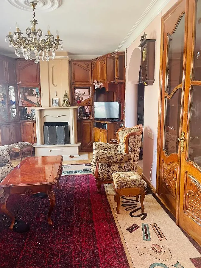 Apartment By The Sea In Batumi 4Х Комнатная Квартира У Моря Целиком