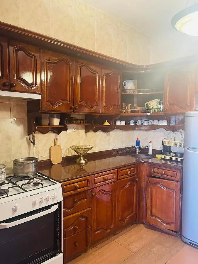 Apartment By The Sea In Batumi 4Х Комнатная Квартира У Моря Целиком